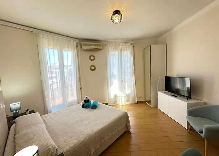 Bed & Breakfast Acogedoras En Valencia *